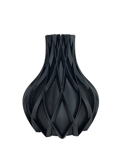 F04-Black PLA +